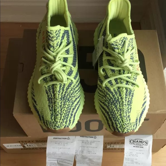 footaction yeezy release